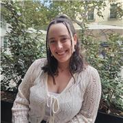 Doy clases particulares de refuerzo para aquellas asignaturas que les cueste más a los alumnos. De primaria y secundaria